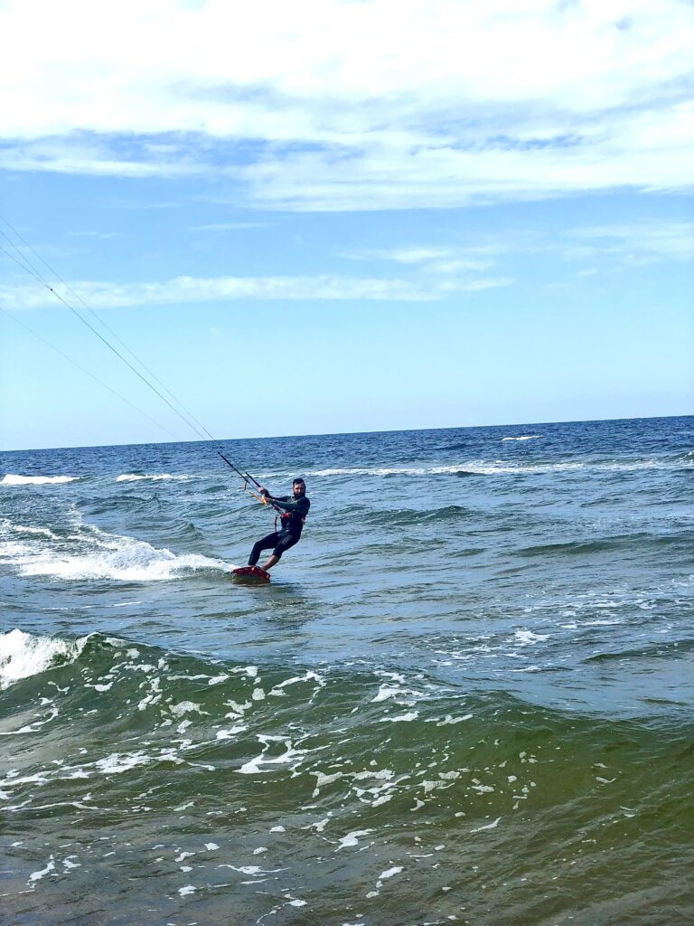Kitesurfing