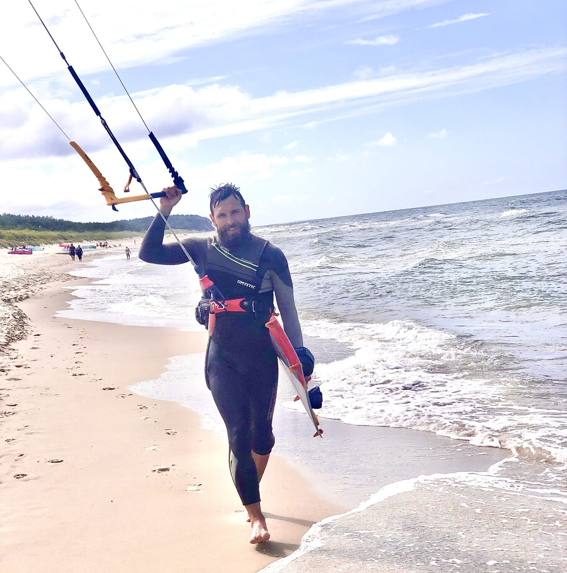 Kitesurfing